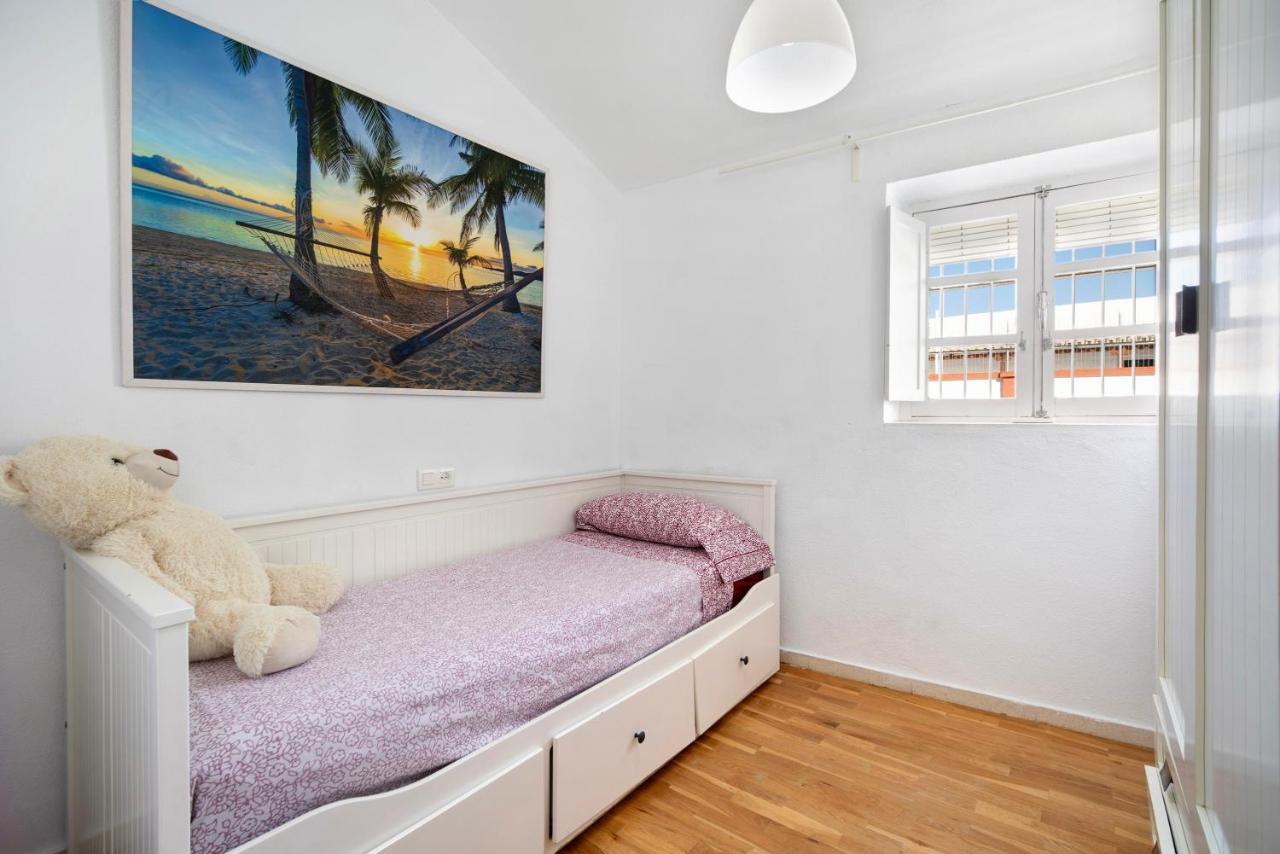 Duplex Calle Ancha Jerez เฮเรซ เด ลาฟรอนเตรา ภายนอก รูปภาพ